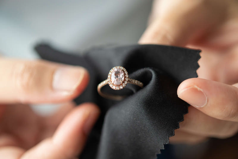 How to Clean Rings: A Simple Guide for Every Material