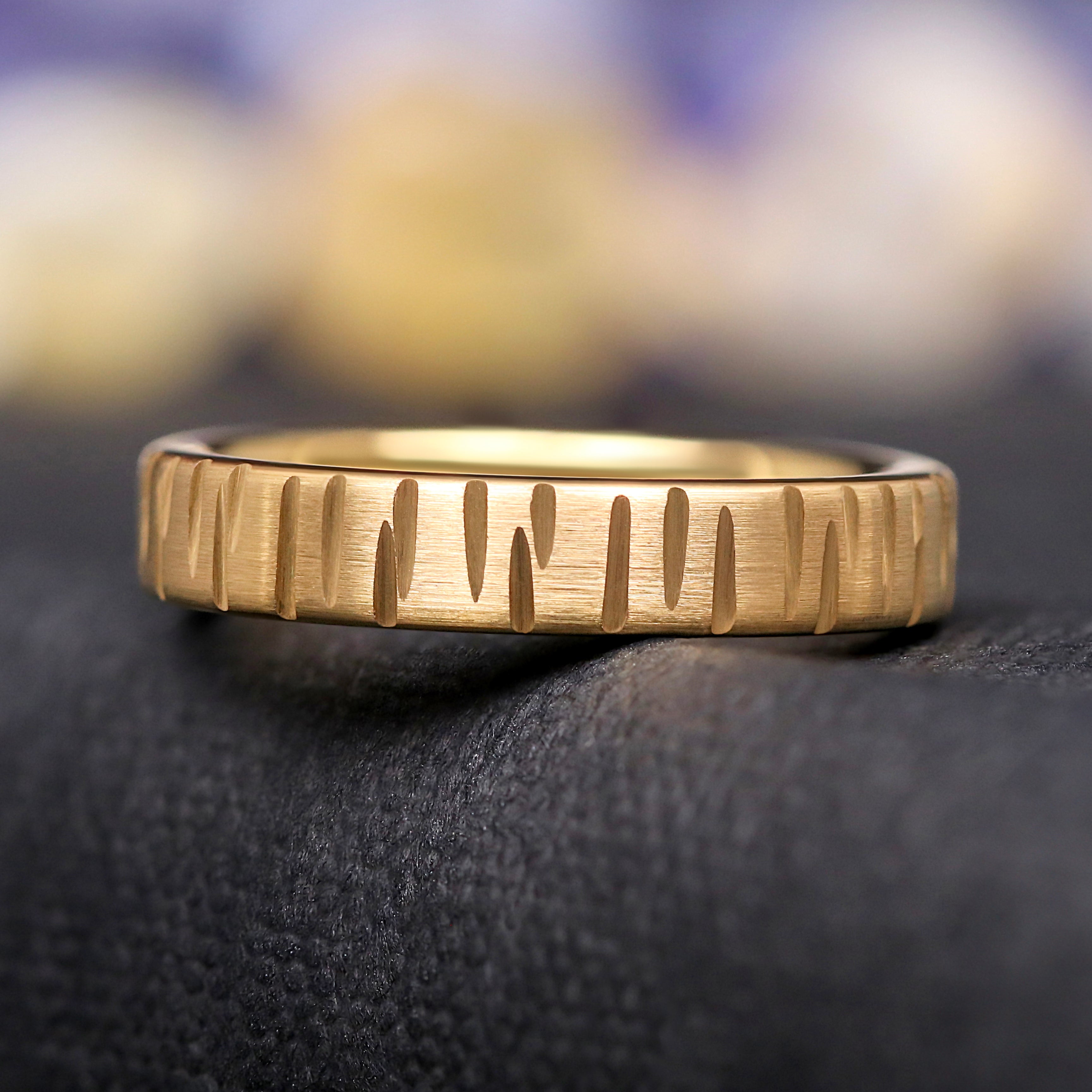 Geared Gold Wedding Band – Matte Tungsten Ring (2mm-4mm-6mm), Thin Hammered Ring for Men & Women, Simple and Unique Gold Band, Durable Ring