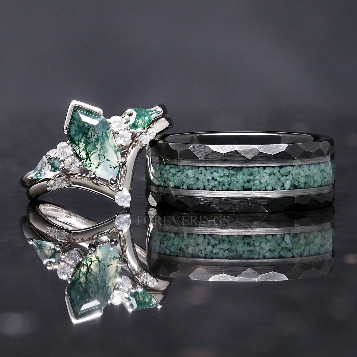 Moss agate bridal set leaning on a wider black band with crushed moss agate inlay