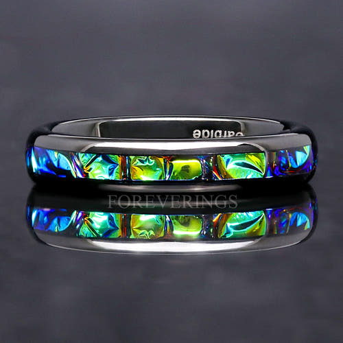 4mm black tungsten band with green dichrolam inlay, shown straight on with a reflection below