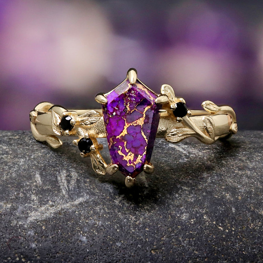 Hawthorn Turquoise Engagement Ring | Kite Cut Leaf Vine Band
