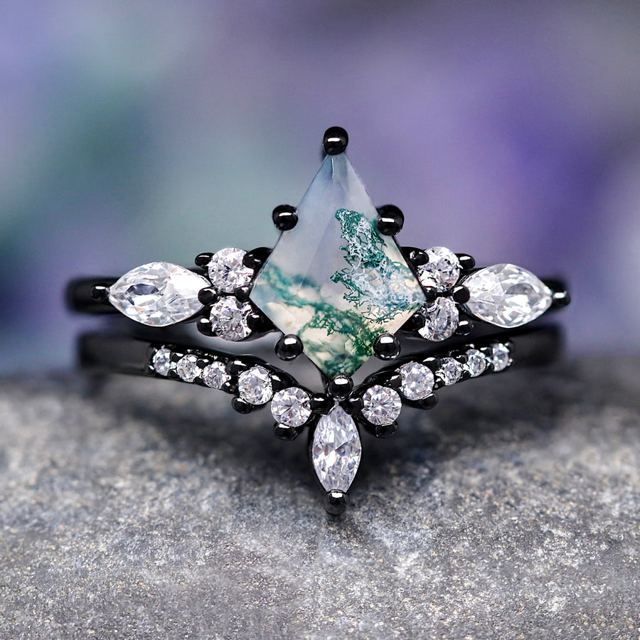 Green Moss Agate Wedding Band, Kite Cut Engagement Ring Set, Black Gold Filled Ring, 925 Sterling Silver, Nature Ring, Black Rhodium Finish