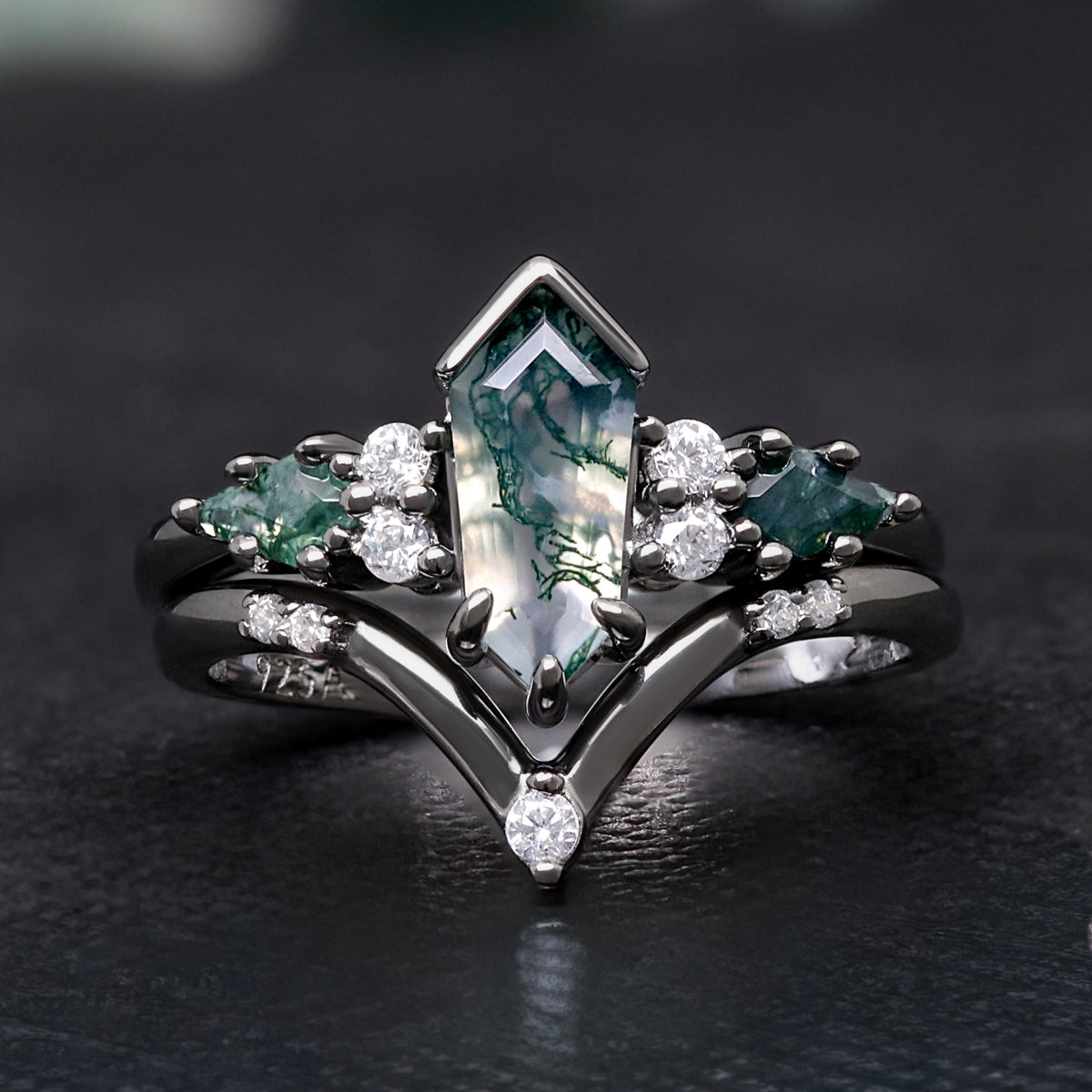 Kite Cut Moss Agate Engagement Ring Set | Couples Matching Bands