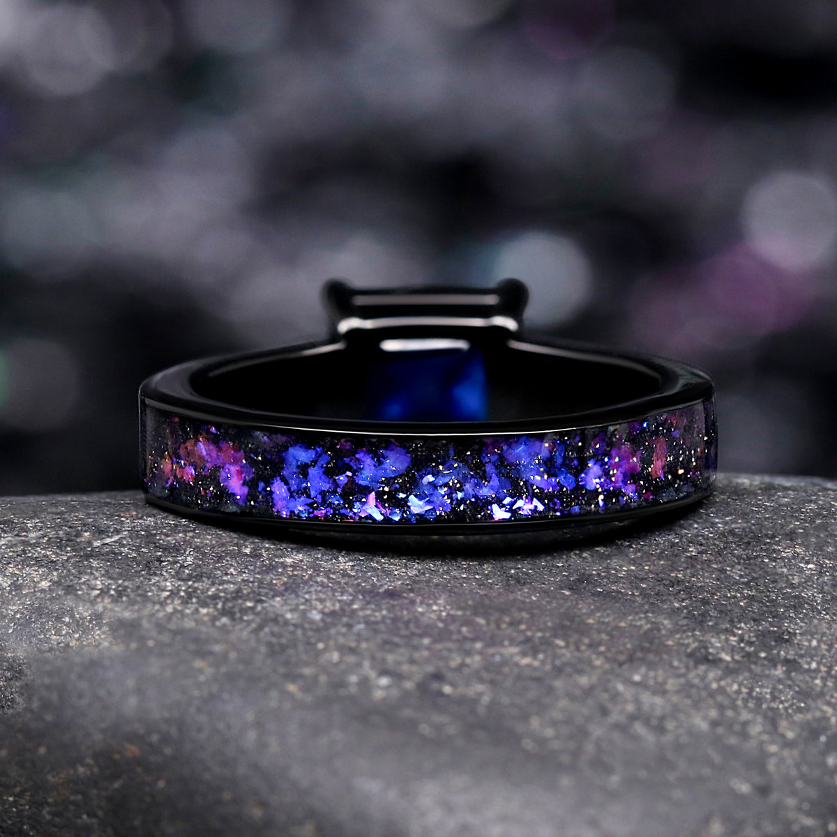 Unique matching rings for couples with sapphire and cosmic design