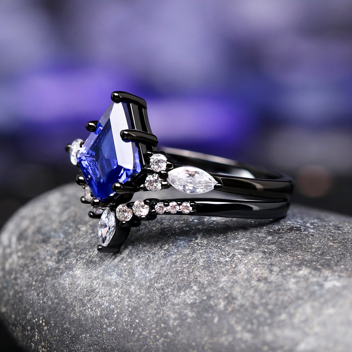 Black sapphire matching wedding ring set