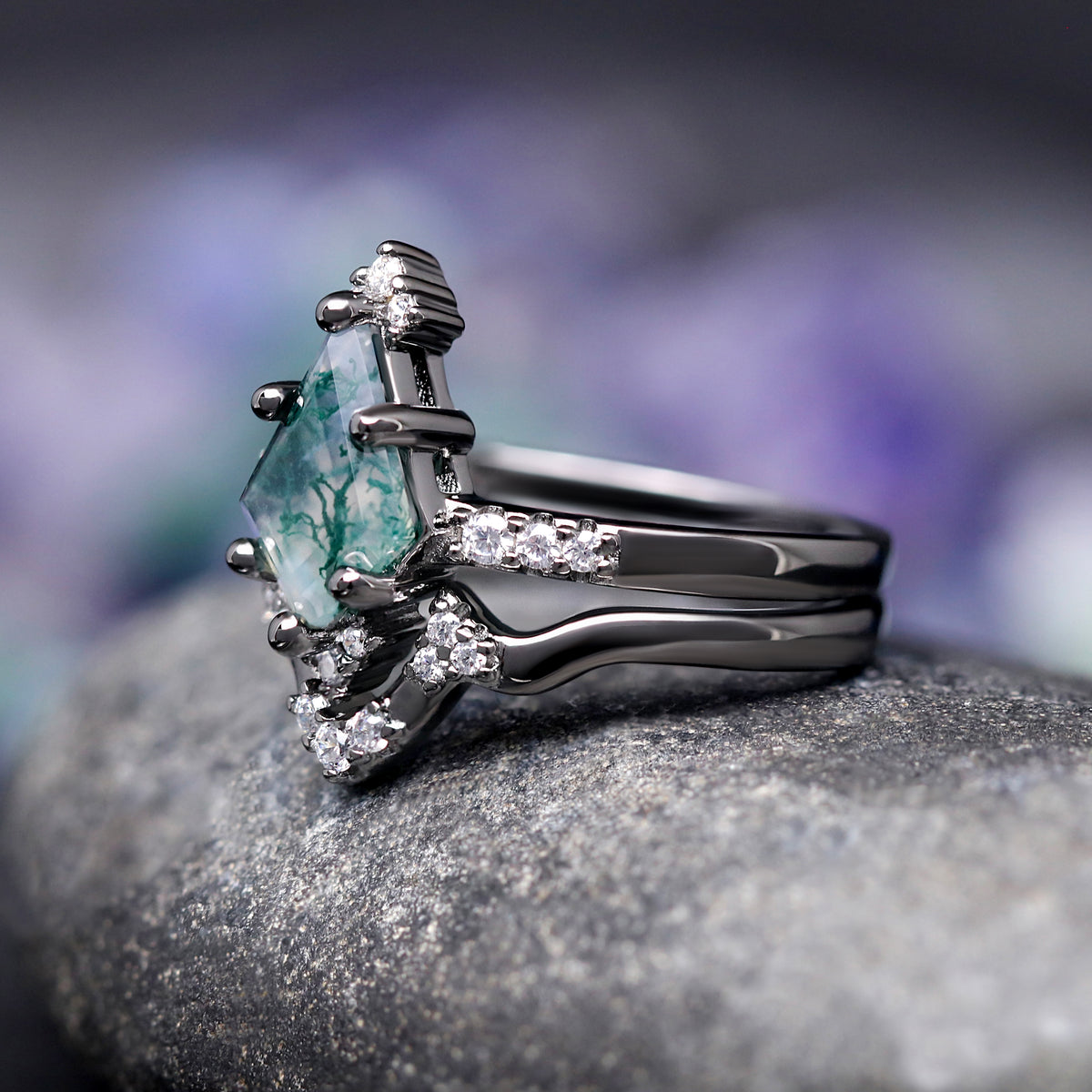 Unique Weaver moss agate wedding ring set for couples