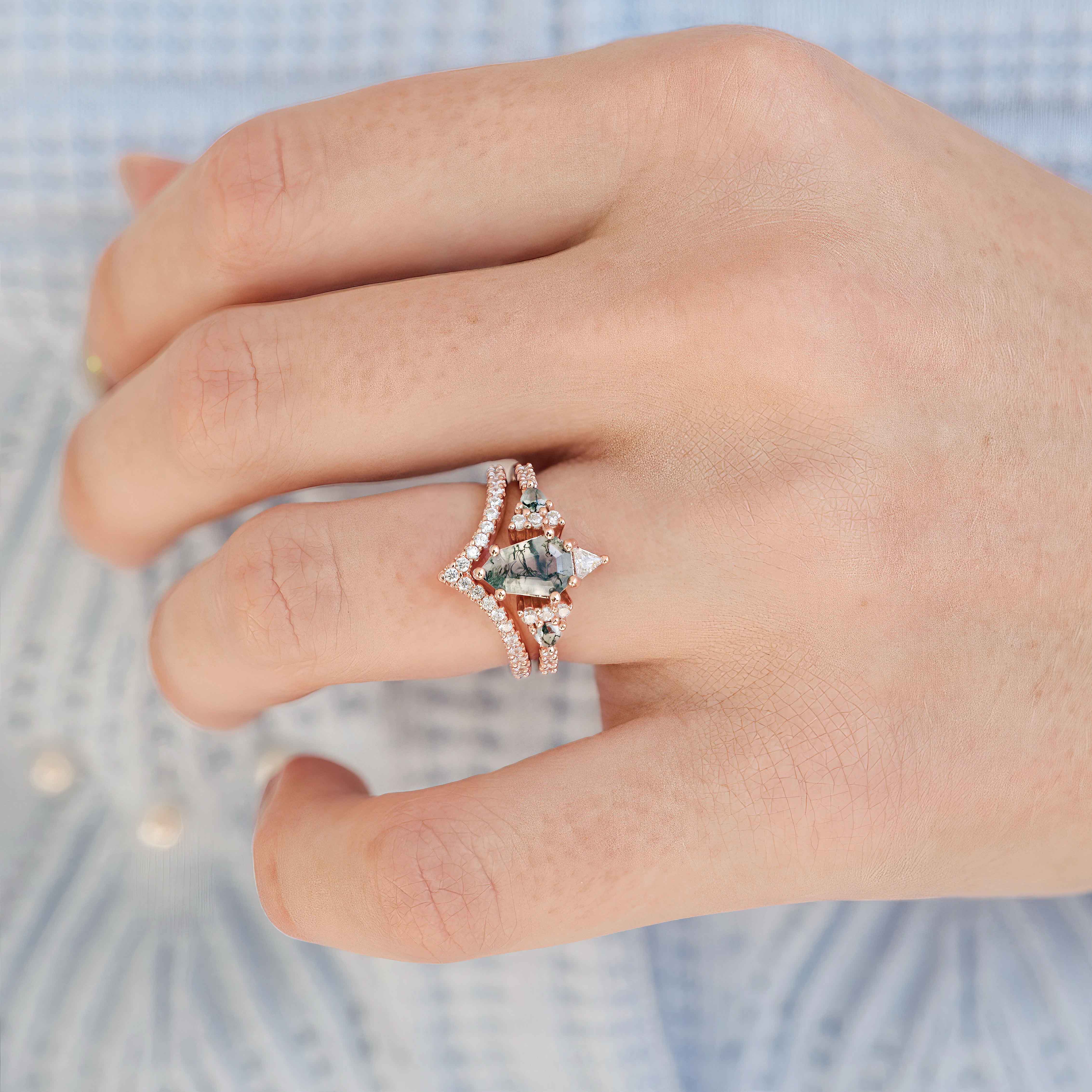 Rose Gold Moss Agate Wedding Ring, Woman Alternative Engagement Ring Set, Lumiere, Shield Cut, Nature Ring, Unique Wedding Ring, Engraving