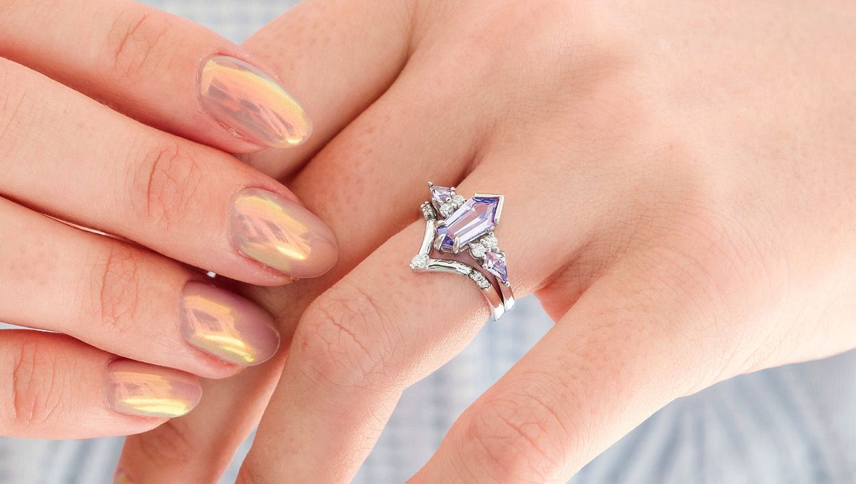 His Her Alexandrite Coffin Kite Engagement Ring Set, Crab Nebula Wedding Ring Set, Couples Ring, 925 Sterling Silver and Silver Tungsten