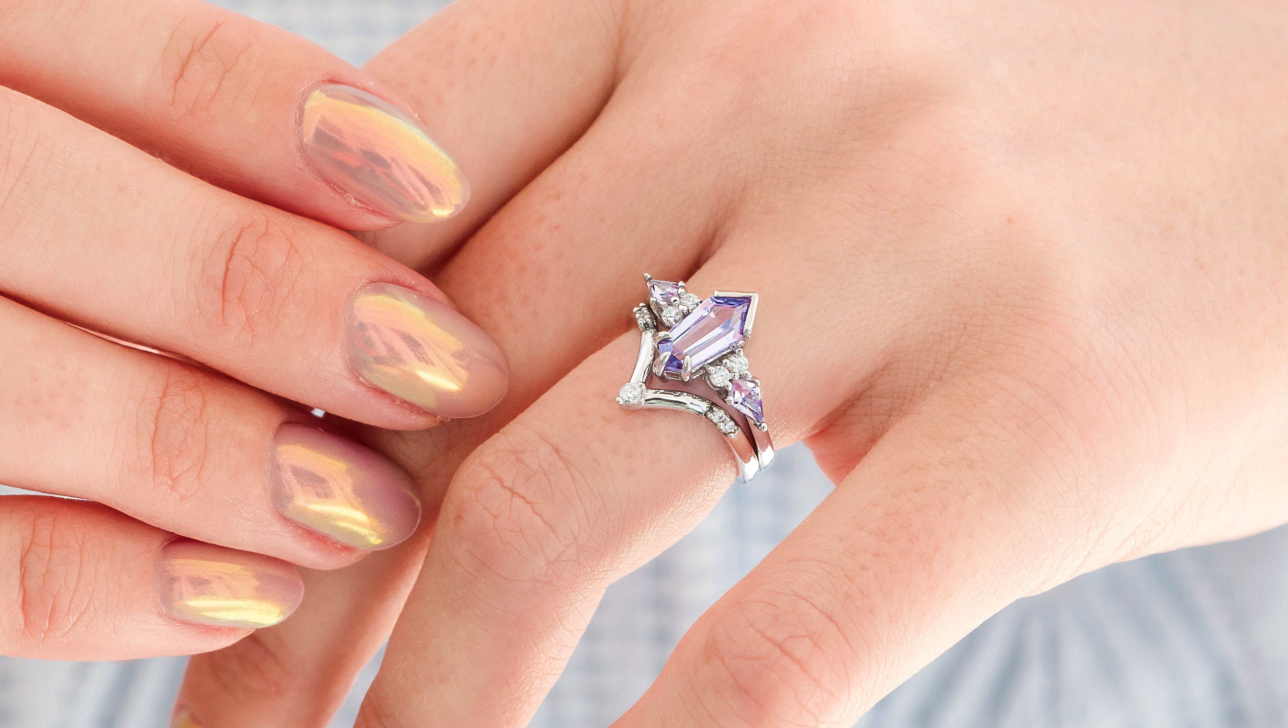Alexandrite Engagement Ring Set, Woman Crab Nebula Ring, Kite Coffin Cut, 925 Sterling Silver, Outer Space Alternative Wedding Ring, Engrave