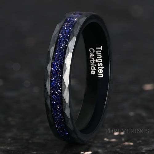 4mm hammered black tungsten ring with blue sandstone inlay, standing close-up