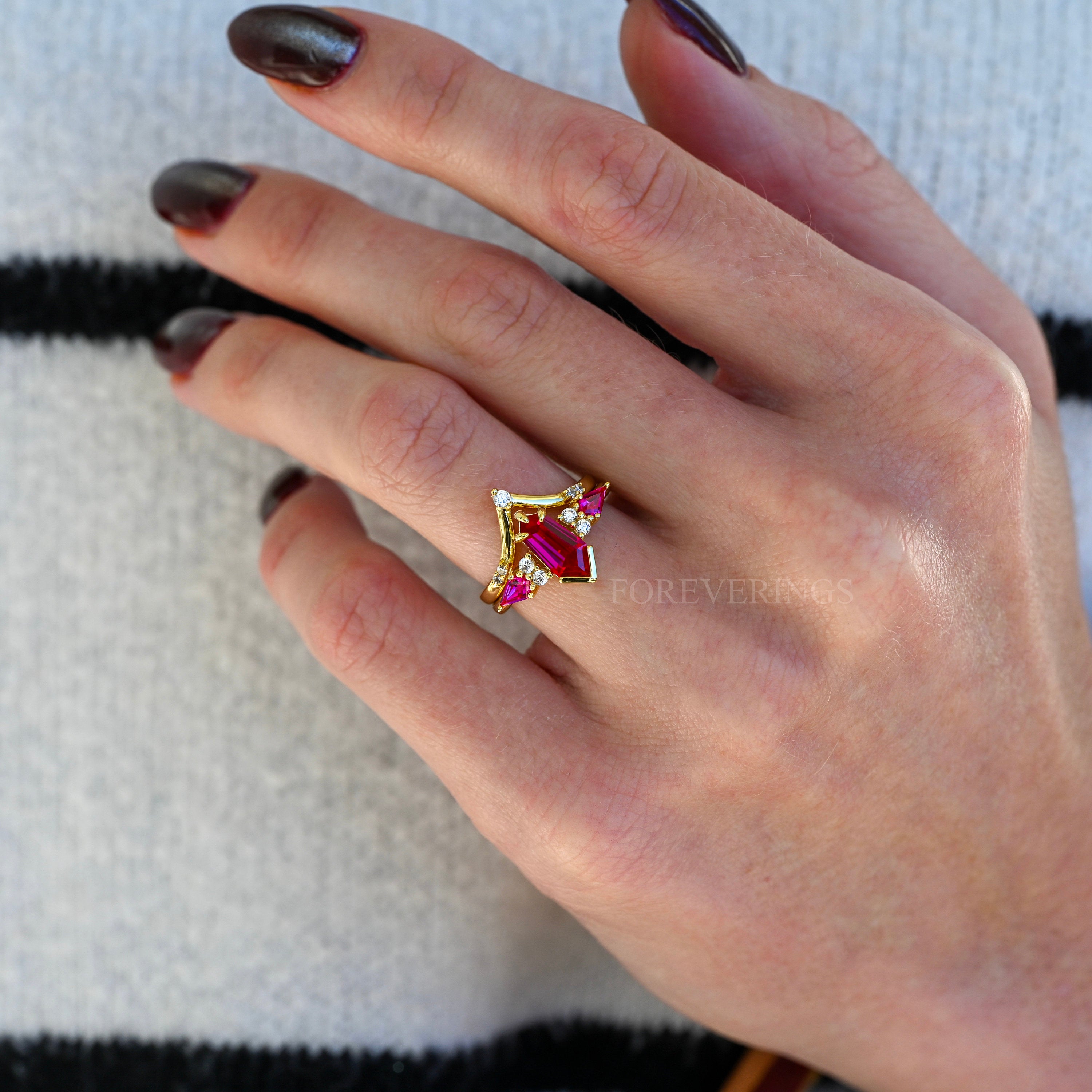 Gold RUBY Engagement Ring Set, Natural Ruby, Kite Coffin Stone, 925 Sterling Silver Ring, Woman Alternative Wedding Ring, Her Promise Ring