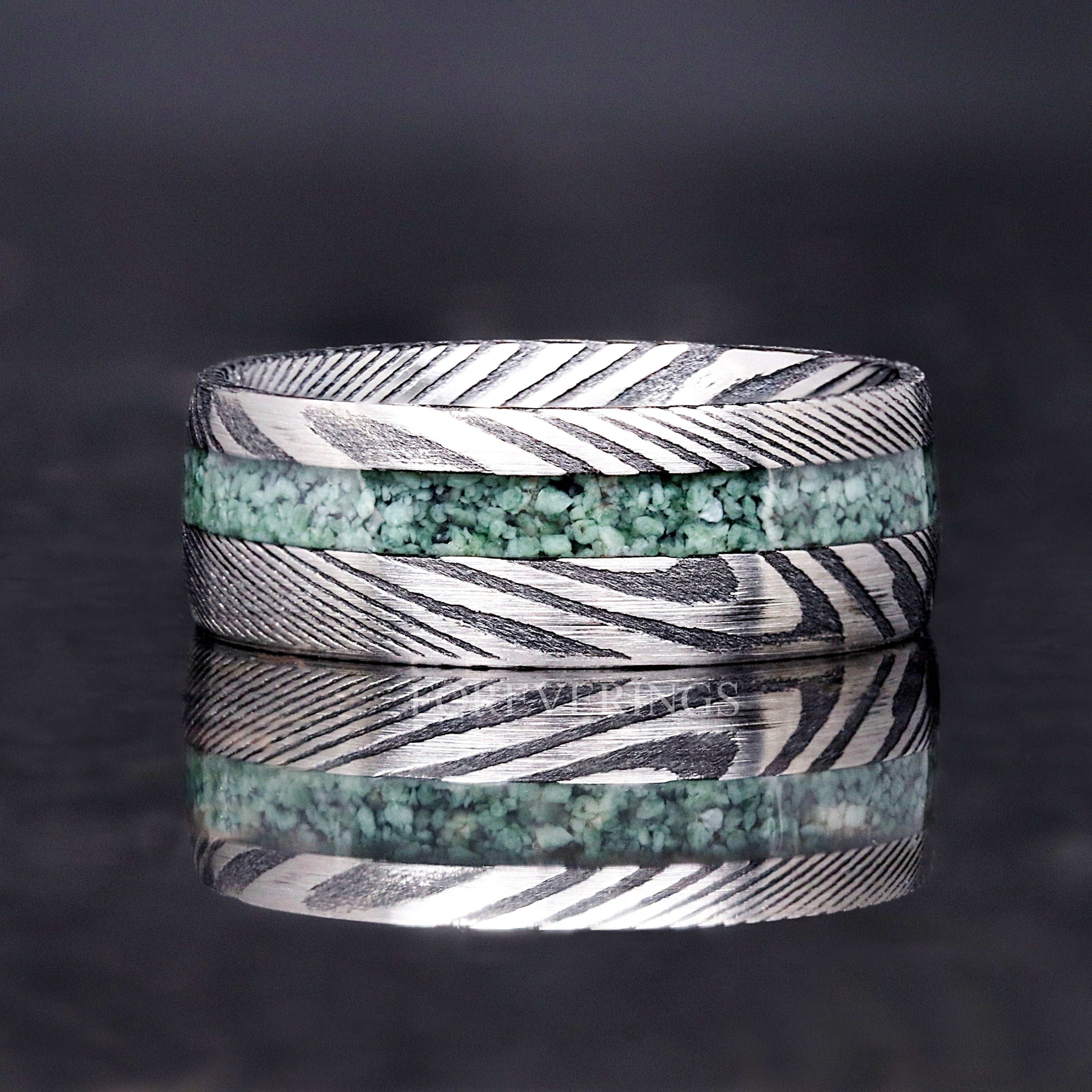 Mens Damascus Ring with Natural Green Moss Agate, Man Wedding Band, 8mm Stainless Steel Band, Nature Ring, Unique Engagement, Ring Engraving