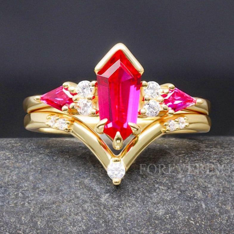 Gold RUBY Engagement Ring Set, Natural Ruby, Kite Coffin Stone, 925 Sterling Silver Ring, Woman Alternative Wedding Ring, Her Promise Ring