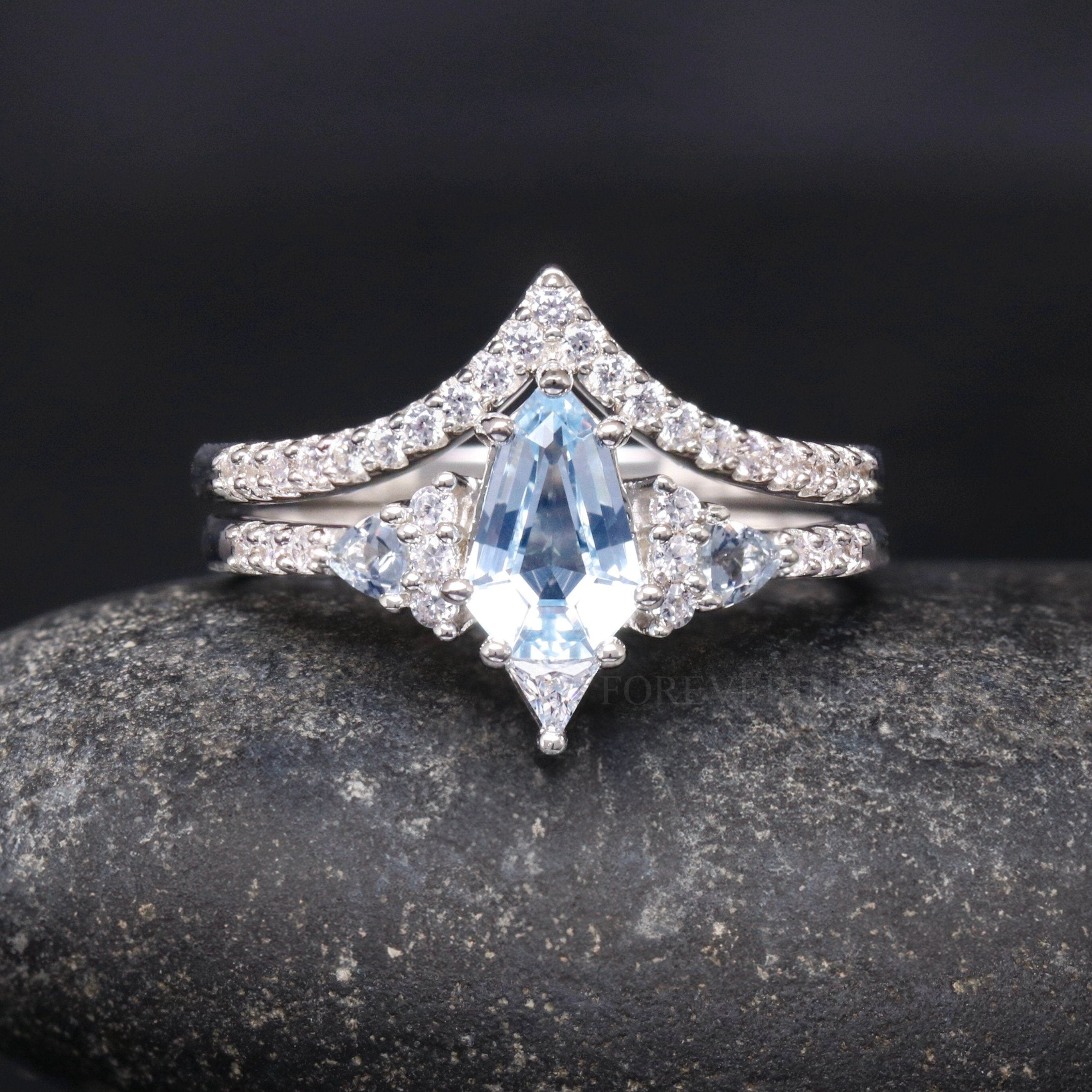 Lumiere Aquamarine Wedding Ring, Woman Engagement Ring Set, Shield Cut, 925 Sterling Silver Ring, Unique Promise Ring for Her, Ring Engrave